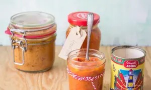Jak zrobić przyprawę harissa w domu - prosty przepis krok po kroku